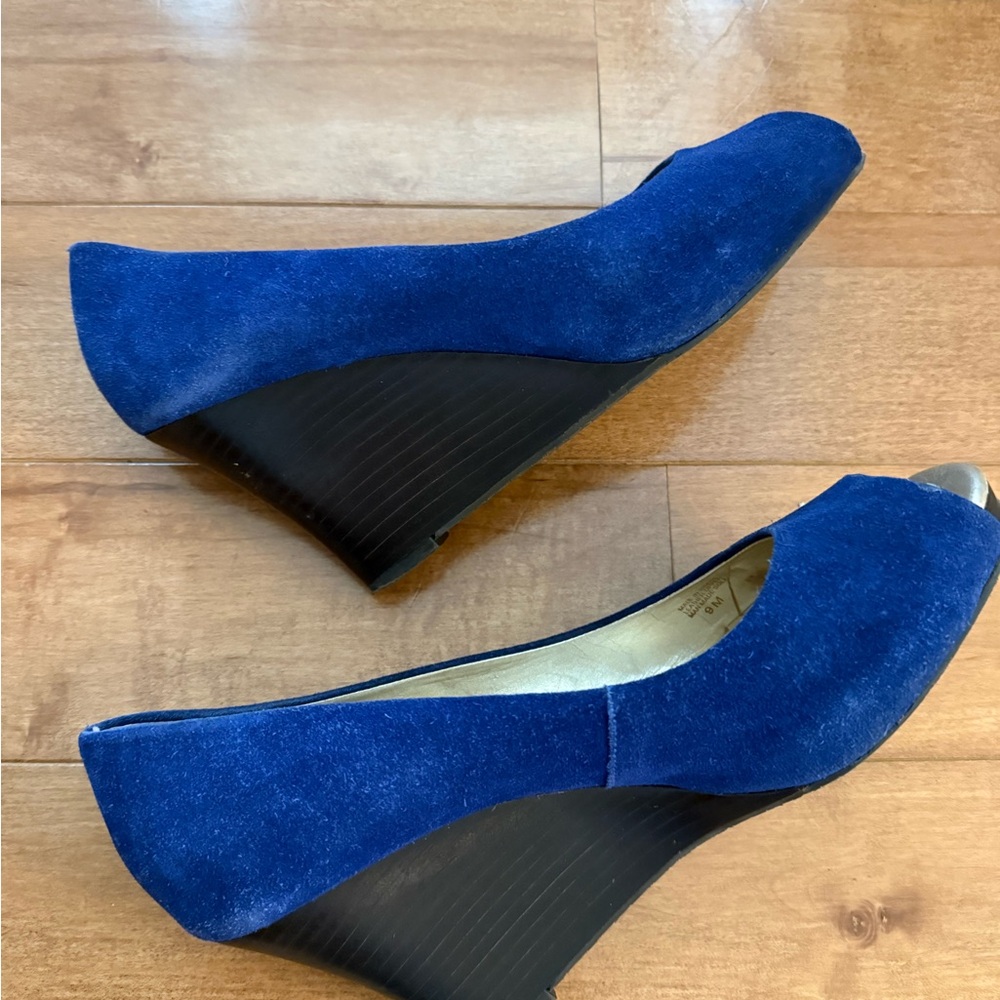 Lilly Pulitzer Royal Blue Wedge Shoes